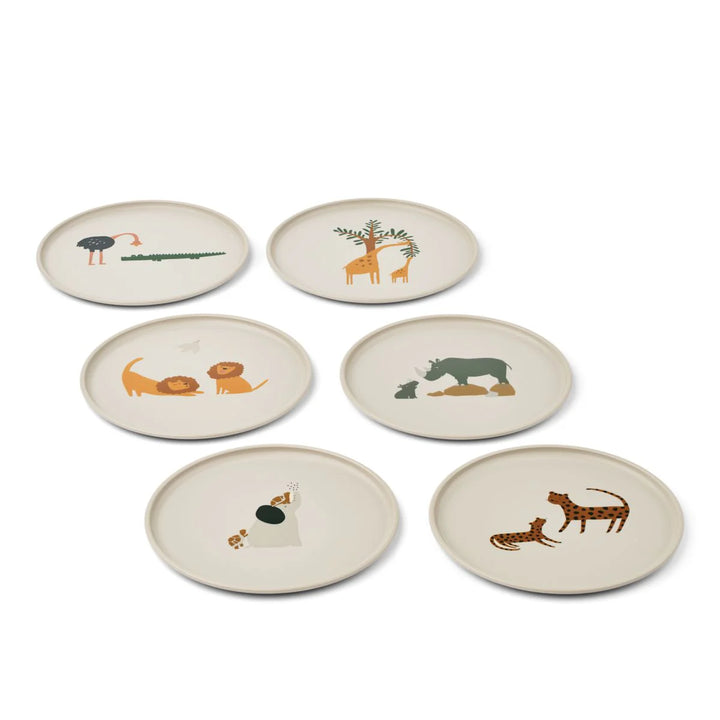 Animals kiss plate