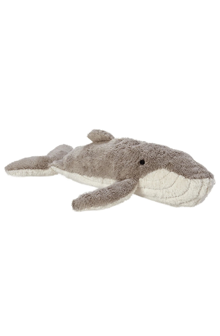 Senger whale cuddly