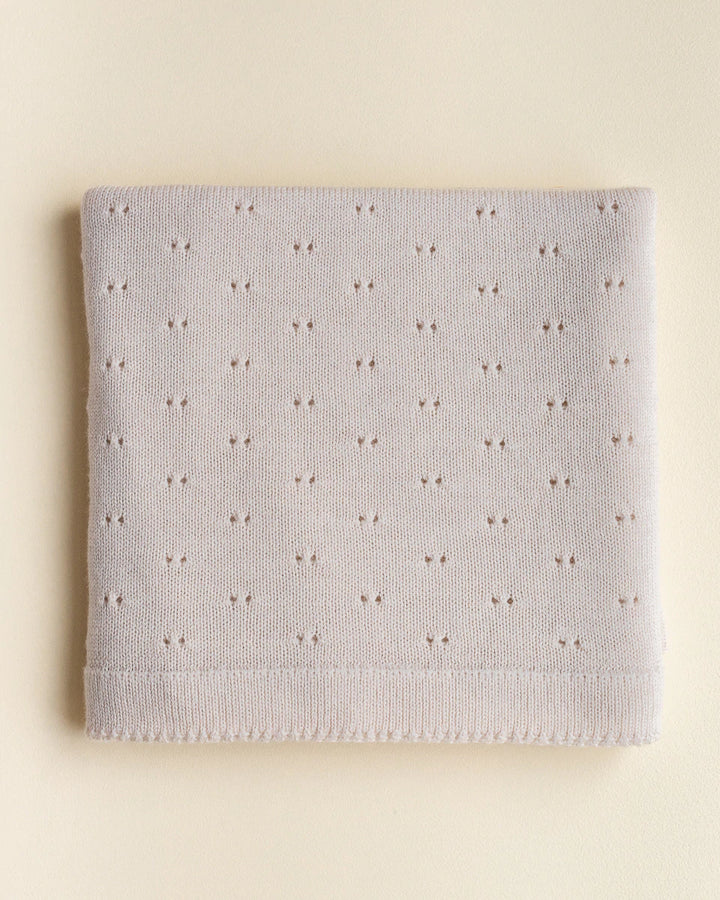 Hvid Knitwear organic merino wool baby kids blanket Edie pattern large textured  off-white sand beige neutral  for newborn