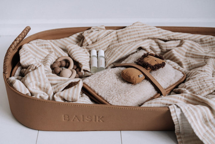 Nappy Wallet Faux Fur (Tan)