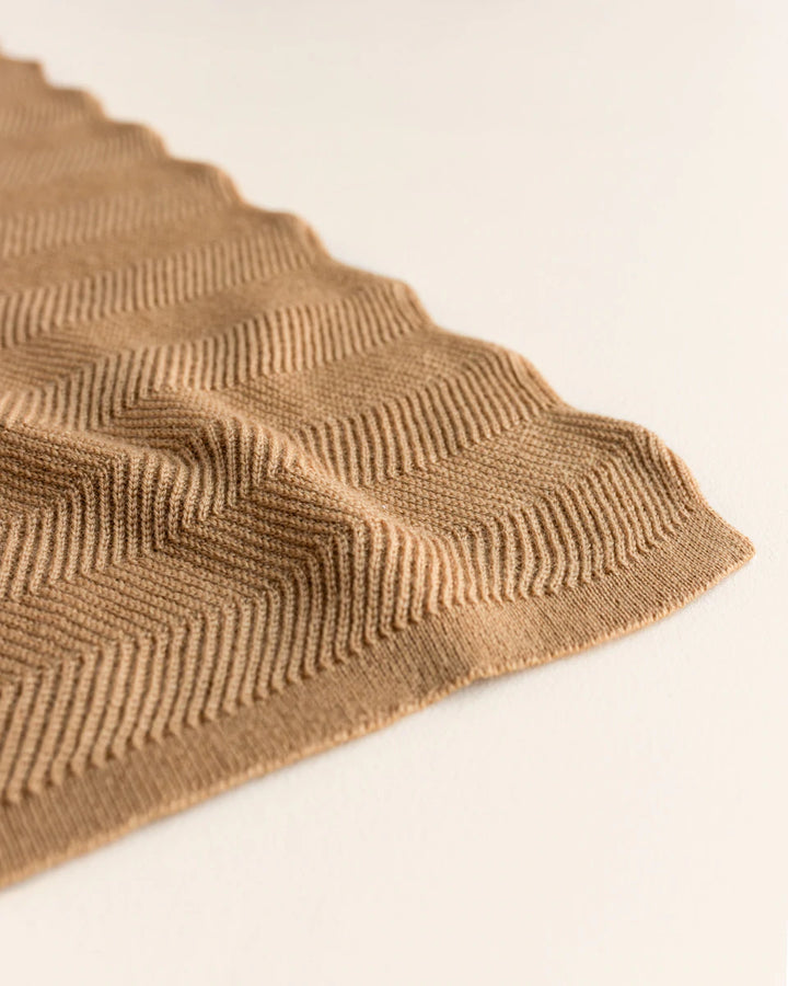 Hvid Knitwear organic merino wool baby kids blanket Freddie rib in ochre mustard neutral for newborn