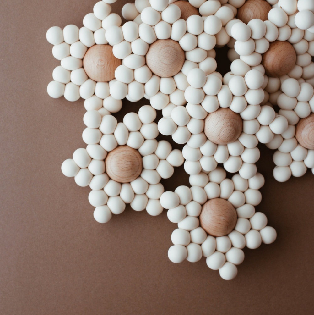 Beige Star silicone and wood teether for baby