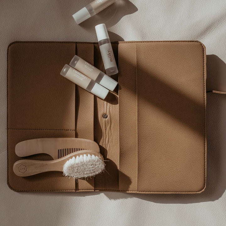 Nappy Wallet (Tan)