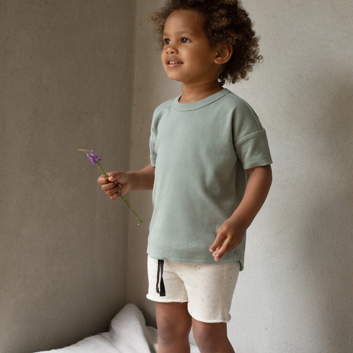 Raw-edged Shorts Speckles (Stracciatella)