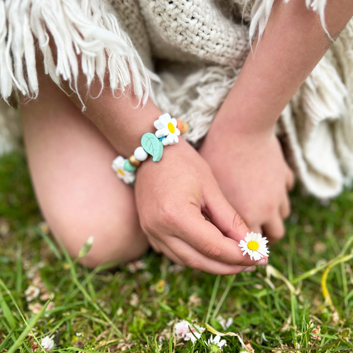 BRACELET GIFT KIT | DAISY